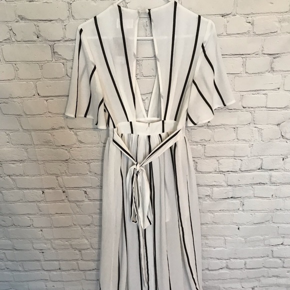 White Short Sleeve Maxi Romper with Black Stripes - Picture 3 of 4